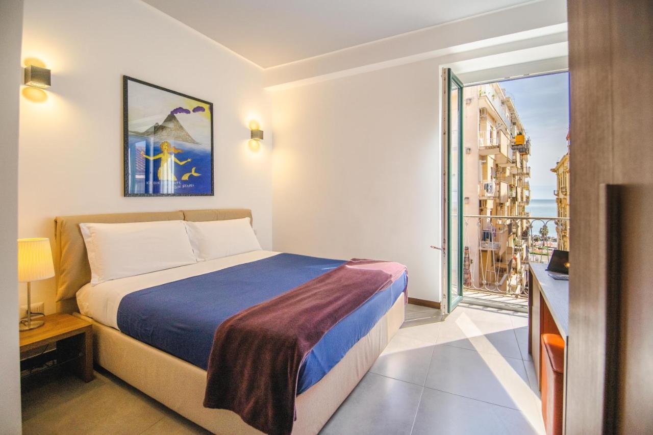 Arco Dei Pinto Bed & Breakfast Salerno Bagian luar foto