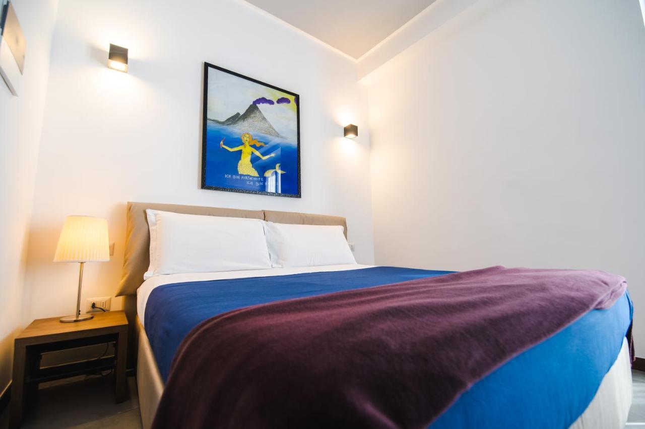 Arco Dei Pinto Bed & Breakfast Salerno Bagian luar foto